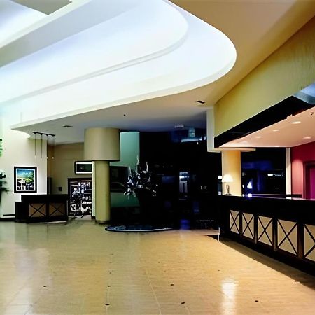 Ontario Gateway Hotel מראה חיצוני תמונה